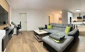 Firmen&Ferienwohnung Brecht 1